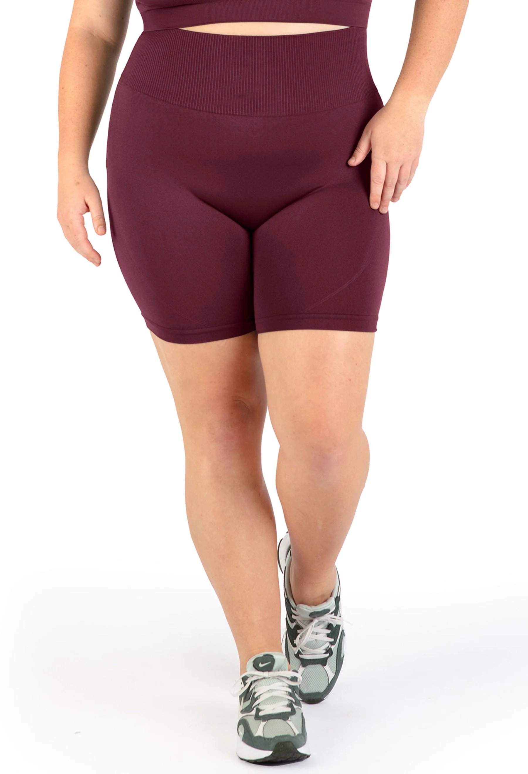 Plus Size Seamless High Waist Midi Biker Shorts