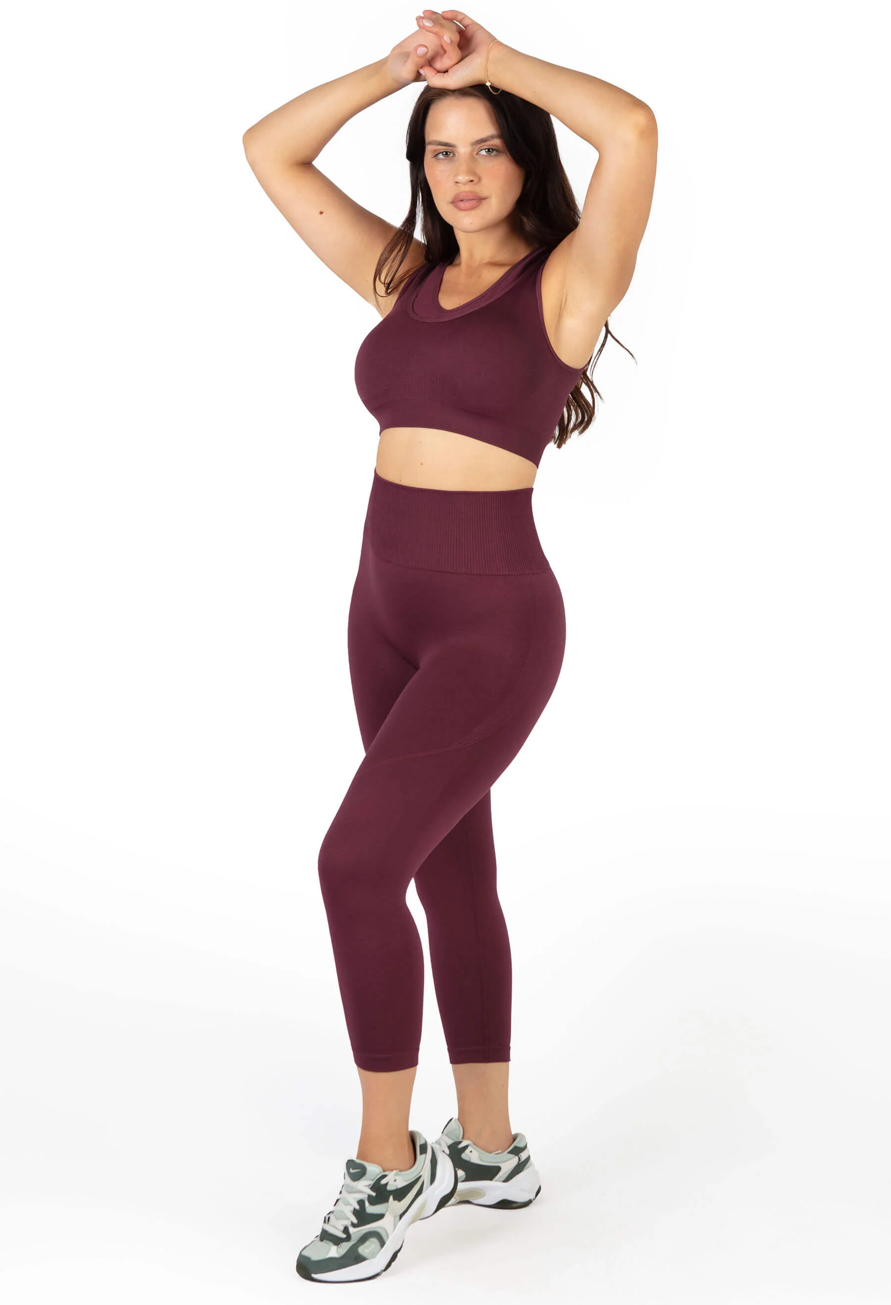 Seamless High Waist 3/4 Capri Leggings - Image 2